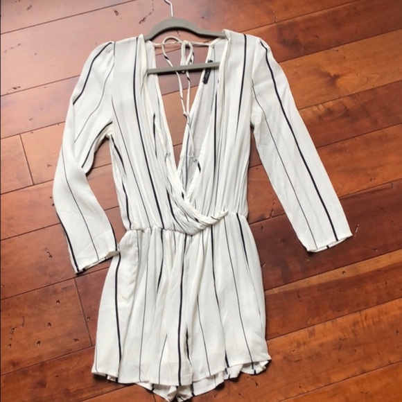 Deep V White with Black Stripes Romper - Picture 3 of 4